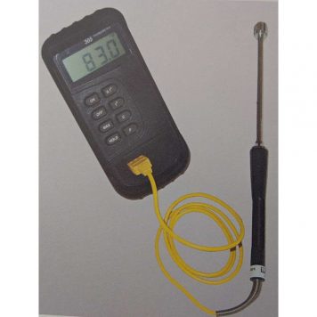 Digital thermometer