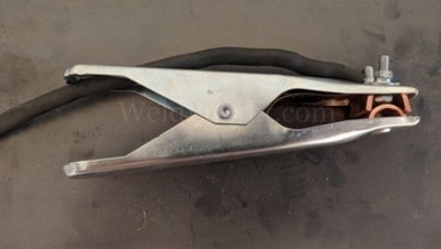 A photo of a working clamp for welding