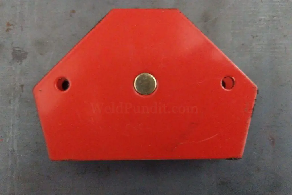 Multi-angle welding magnet