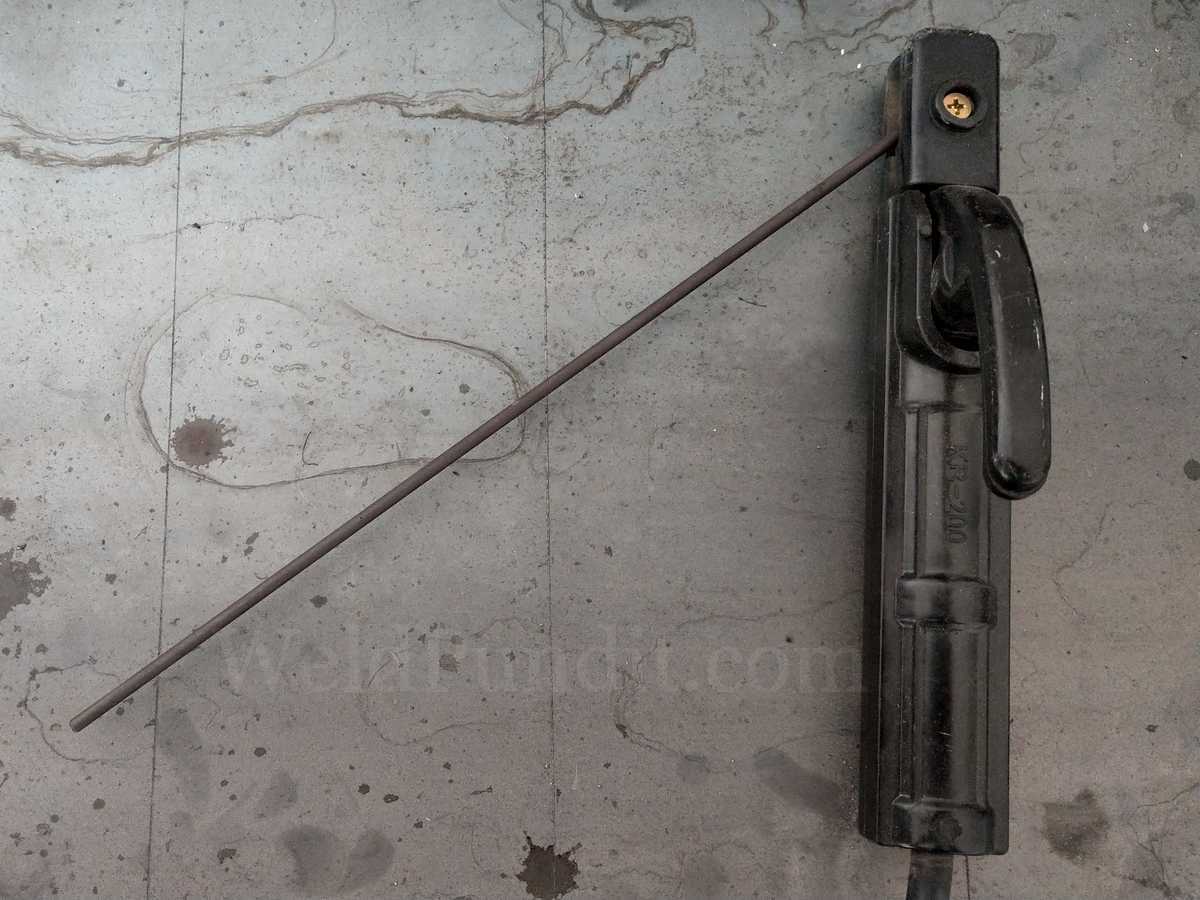 9 Steps to Stick Weld Cast Iron And How to Avoid Preheating • WeldPundit